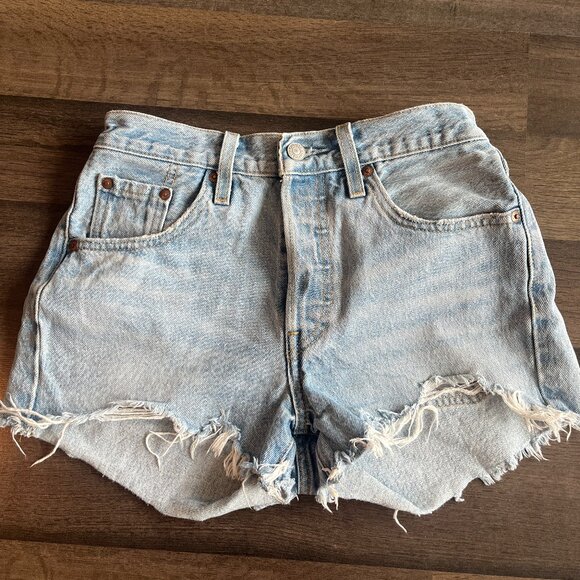 LEVI'S 501 JEAN SHORTS - Picture 1 of 6